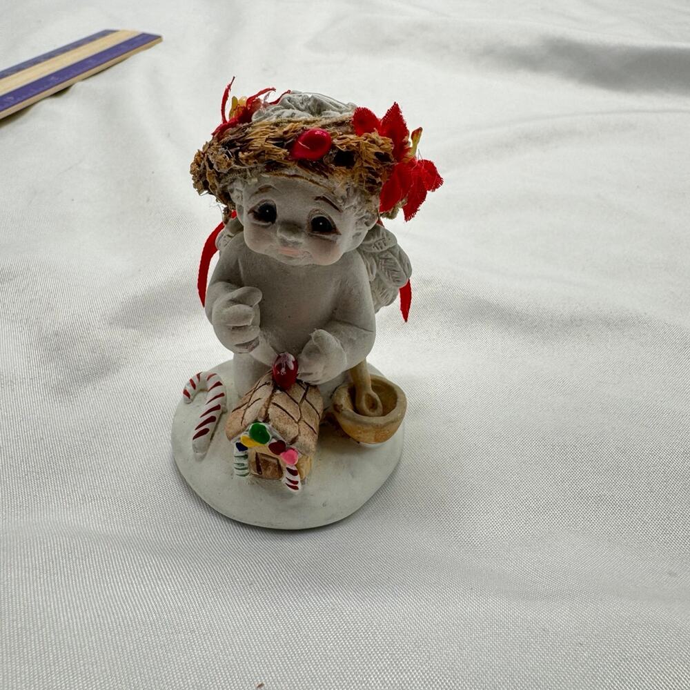 VTG Dreamsicle “Gingerbread” figurine